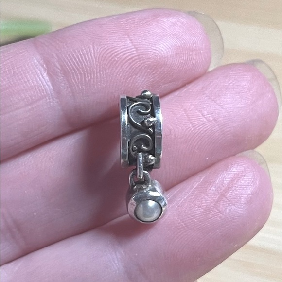 Handmade Silver and Genuine Pearl Earrings - Picture 2 of 6